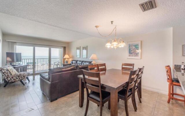207 Beach Place Condos