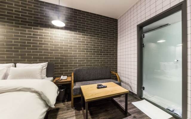 Gangdong Wol Boutique Hotel