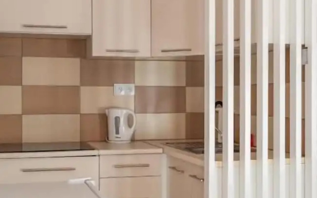 Przytulny apartament KOLEJOVA 12