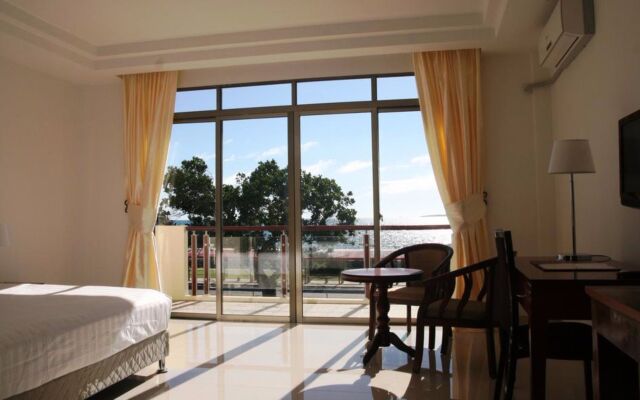Emerald Hotel