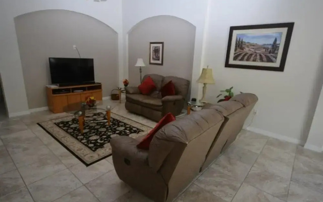 4662 4-bed Disney Area Home W/games Room/spa