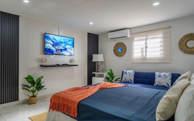 Love and Peace Vacation Rental Aruba