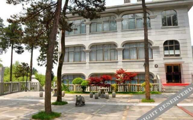 Lushan Xihu Hotel