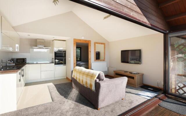 Hamble Retreat House and Luxury Studios