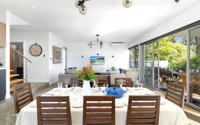 Luxury Living with Private Access to Orion Beach