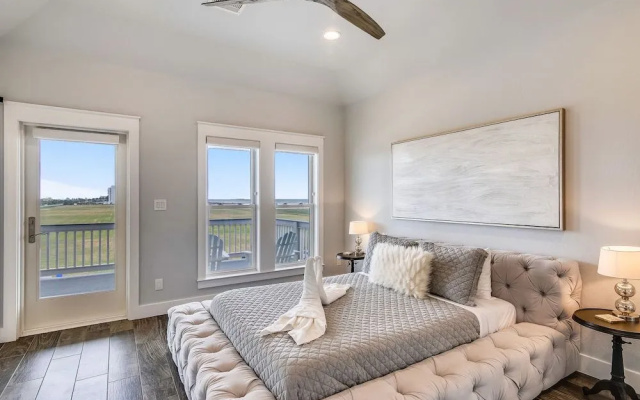 Skin and Bones by Ryson Vacation Rentals