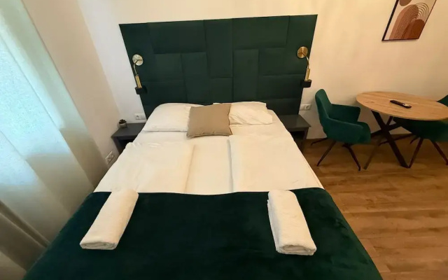 Stylish 1BR Apartment City Center