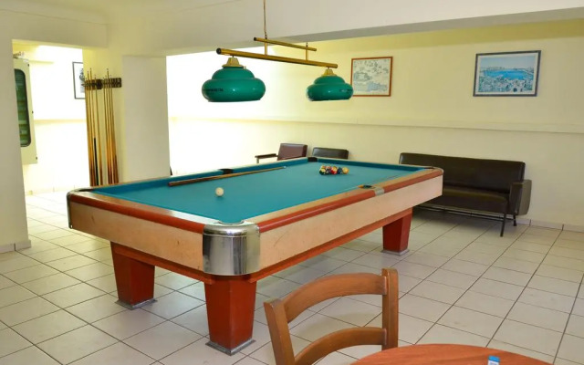 Aloni Suites