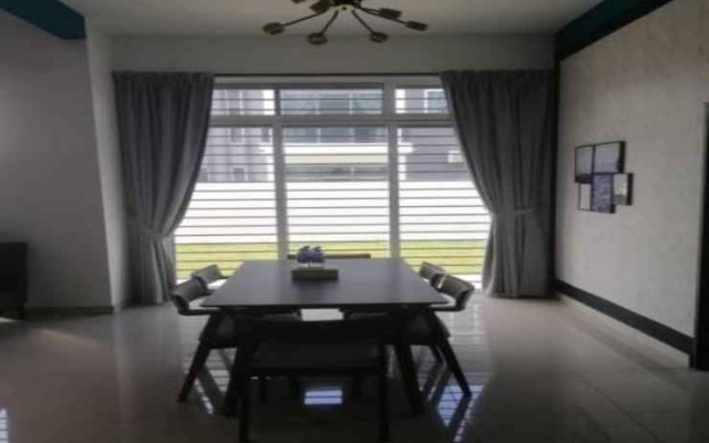 Johor Desaru Beach Bungalow Villas – Guest Rooms – Bandar Penawar