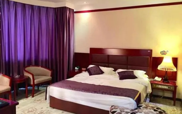 Jinta Hotel – Guest Rooms – Jiuquan