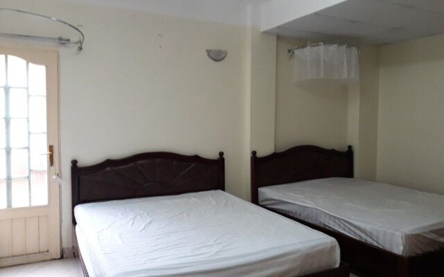 OYO 827 Bach Duong Hotel