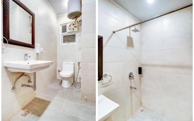 Collection O 76462 Pulpehladpur