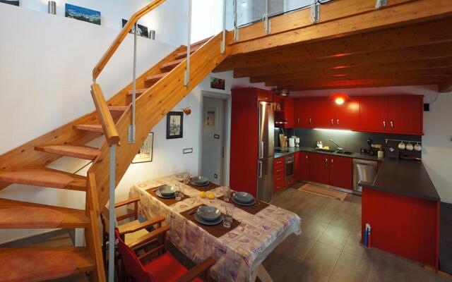 Ianos Maisonette