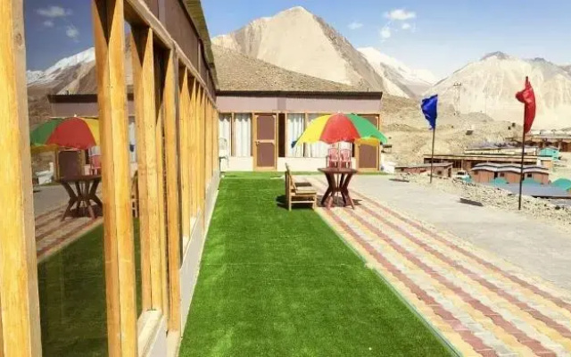 Grand Cozy Cottage Pangong