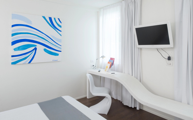 MO.OM Hotel