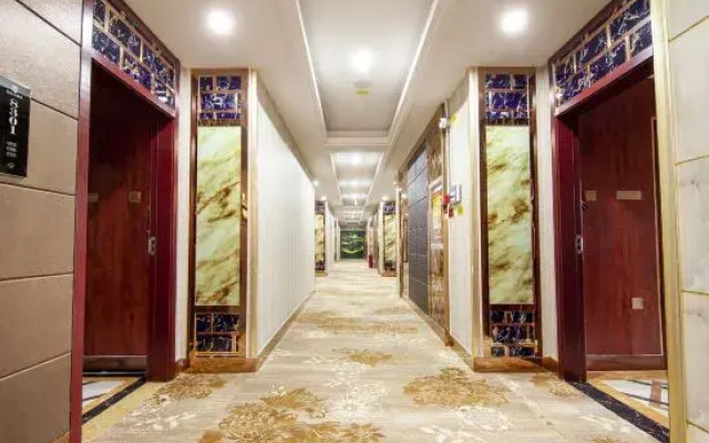 Junhu Hotel
