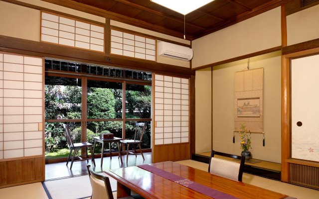 Ryori Ryokan Tsurugata