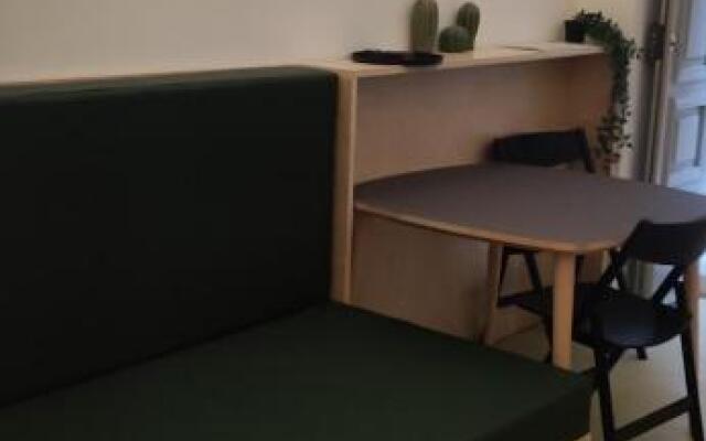 AF 5 - Studio apartment