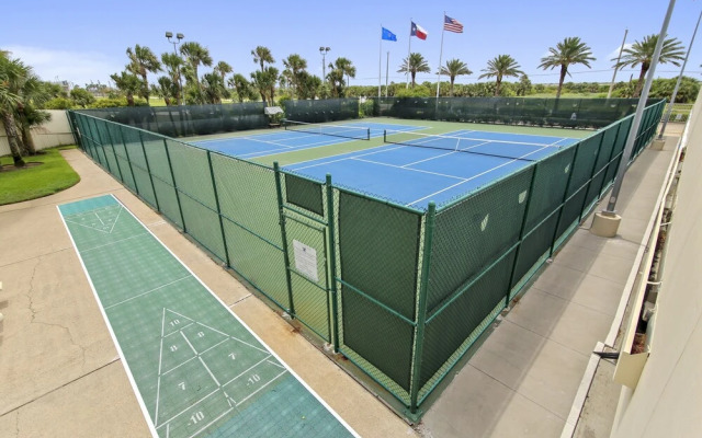 Galvestonian 1002-Beachfront Getaway - 2 Br Condo