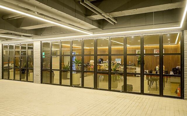 Mokpo H Avenue Hotel Peace Plaza