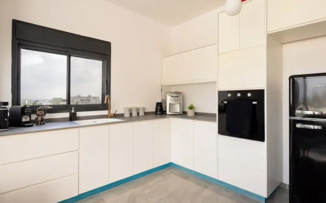 Bahai Gardens Penthouse by Sea N' Rent