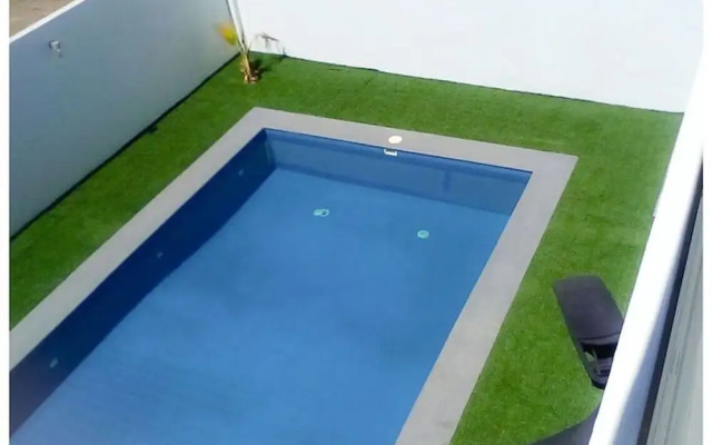 Big House Pool Grill, 4 Bedrooms 12 ppl AC Ocean View TV Wifi