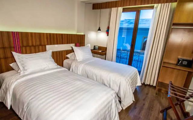 Altus Express Hotel