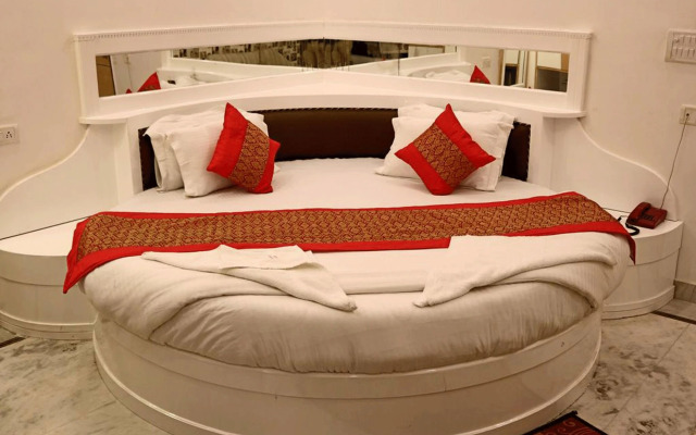 New Hindustan By Backpackers Heaven