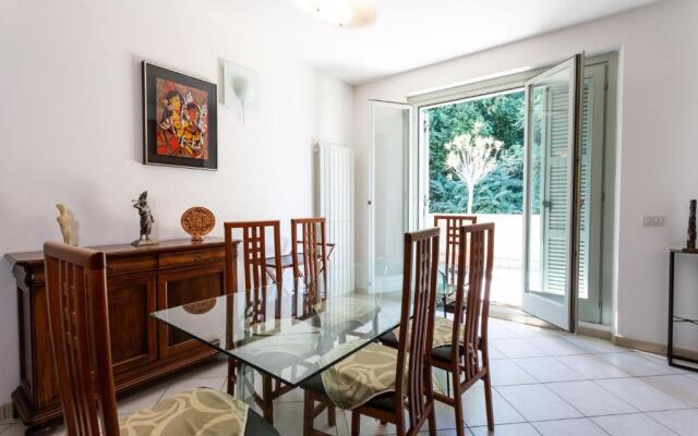 Appartamento con terrazza sul mare