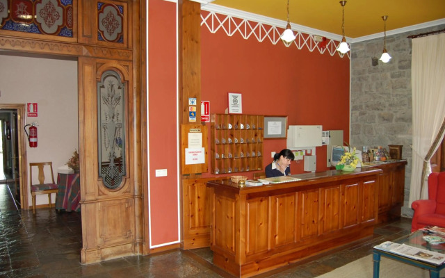 Hotel Puente Romano