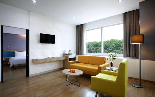 Hotel Santika Kelapa Gading – Guest Rooms – Jakarta