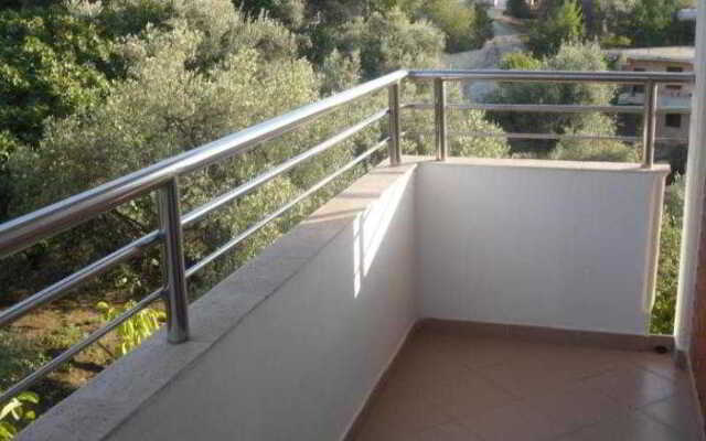Hotel Lux Vlore