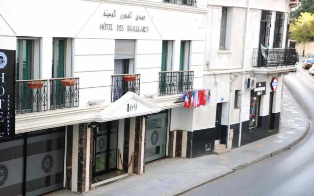 Hotel Des Beaux Arts