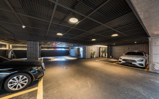 Seocho JS Hotel