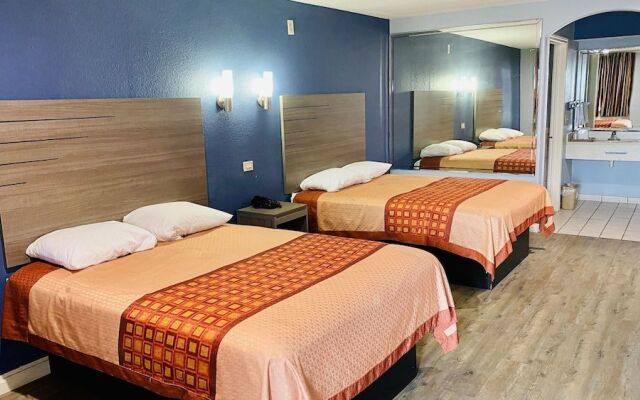 Home Place Inn & Suites