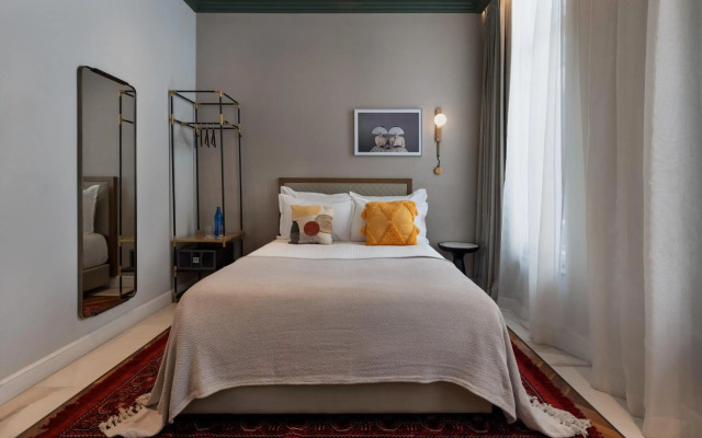 Alberto by Isrotel Design