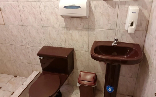 Hostal Apu Qhawarina