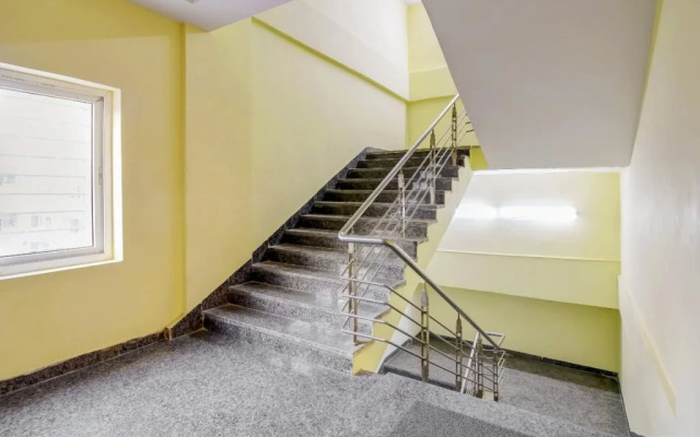 Capital O 71843 Grand Sindhura