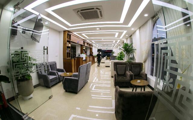 Vinh Hoi Hotel