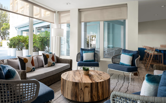 Courtyard by Marriott Nassau Downtown/Junkanoo Beach