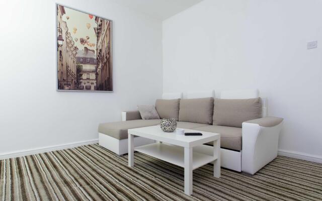 Brownhill House Apartments