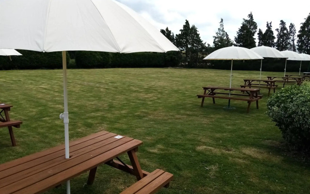 The Sibson Inn Hotel