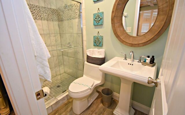 Lani Kai 227 by RedAwning