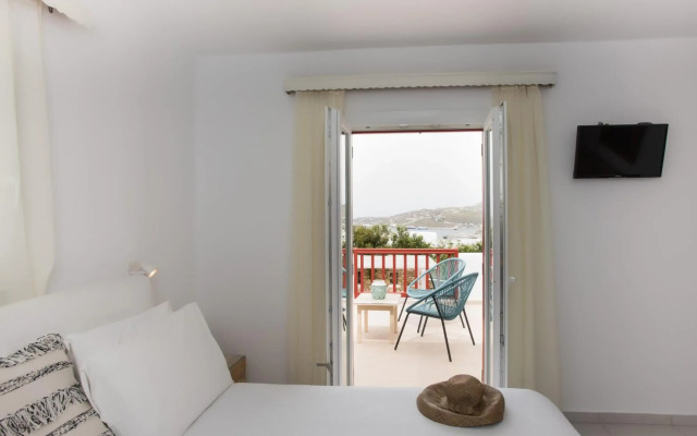 Charissi Hotel