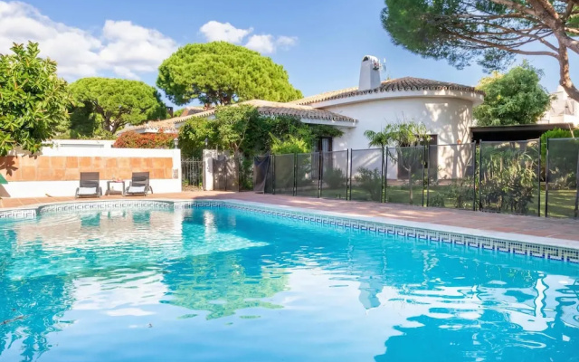 Villa Calahonda 700m From Beach With Pool