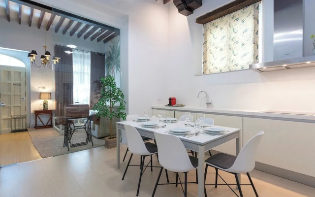 Exclusive House in Seville. Antonia Díaz