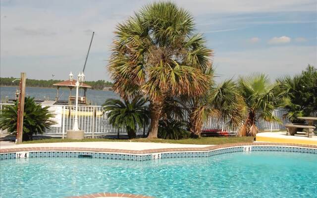 The Landing 105 by RedAwning