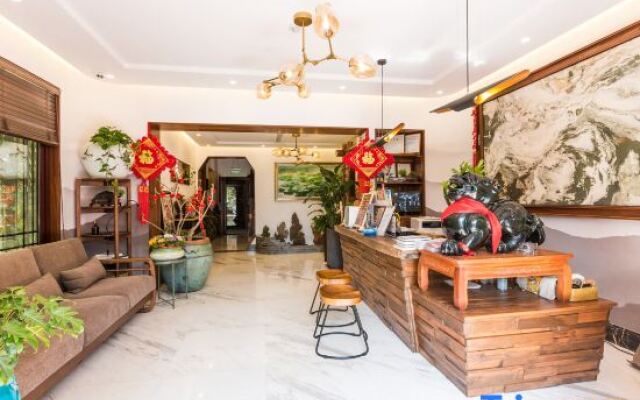 Zhangshe Courtyard Hotel