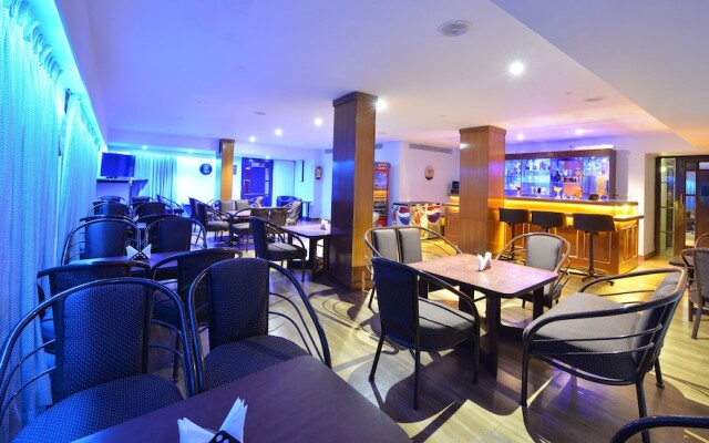 SRM Hotel Maraimalai Nagar