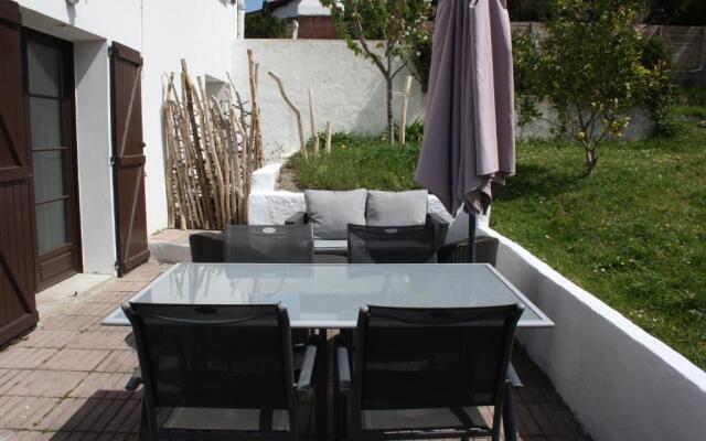 Appartement au calme à Hendaye. Meublé 3 étoiles